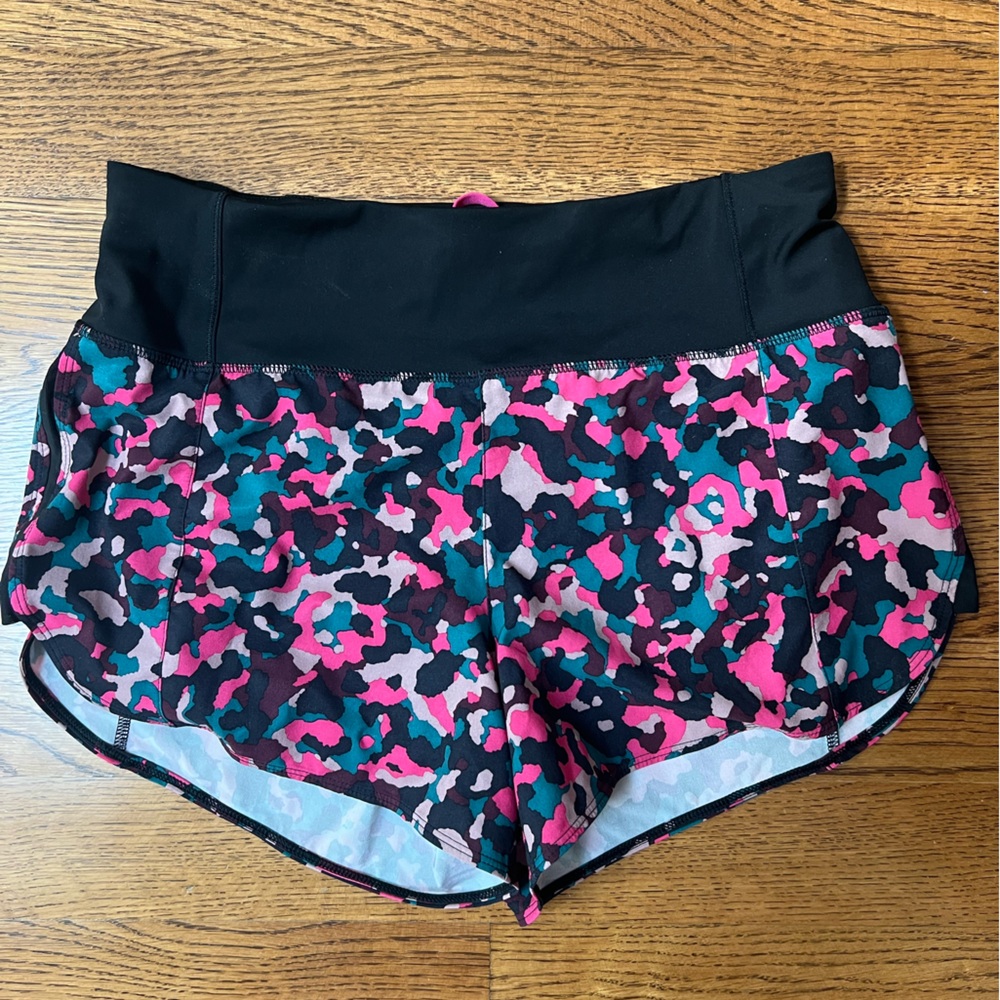 Athleta S Running Free Short 3.5” Length